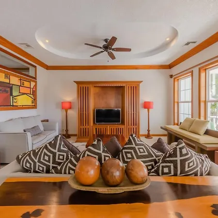 Grand Colony Island Villas