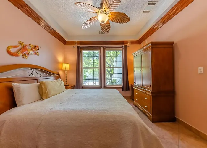 Grand Colony Island 4* San Pedro (Ambergris Caye)