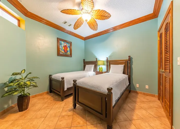 Grand Colony Island 4* San Pedro (Ambergris Caye)