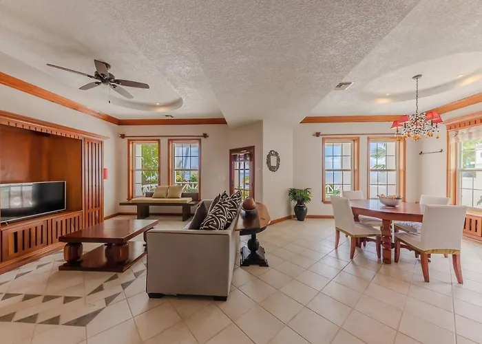 Grand Colony Island 4* San Pedro (Ambergris Caye)